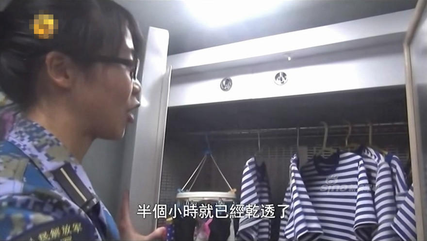 女兵晾内衣_女宿舍晾内衣内裤(3)