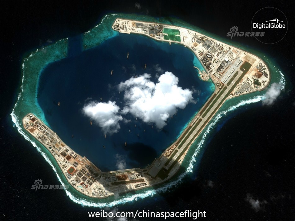 苹果14手机图片