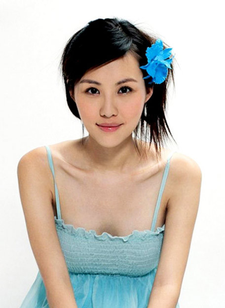 王石女友80后演员田朴珺写真