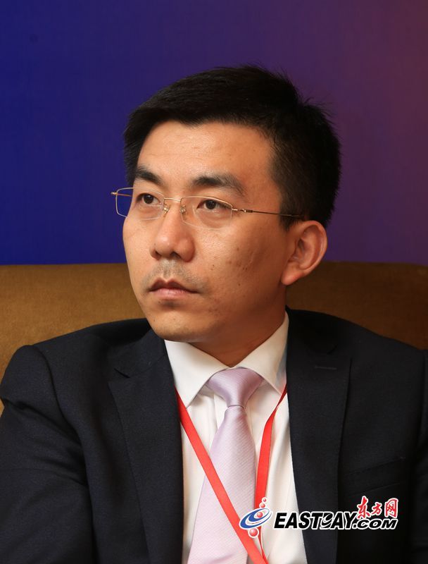 杉杉集团董事长_赵丽颖杉杉来了(2)