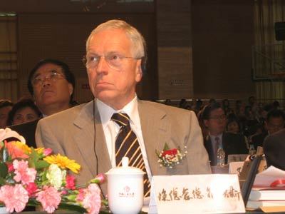 06诺贝尔经济学奖_2006年获得诺贝尔经济学奖(2)