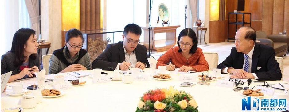 的家庭住址-帮我用电脑查一下香港华人首富李