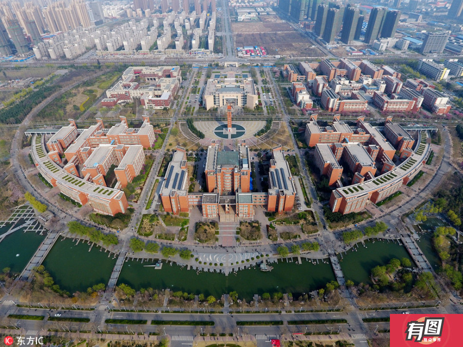 航拍全国"人最多"高校 郑州大学在校生超7万_高清图集
