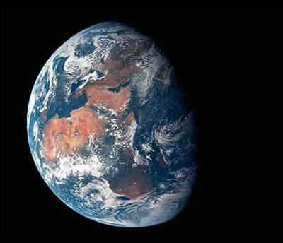 阿波罗11号飞船在返回途中(图)_新闻中心_新浪网