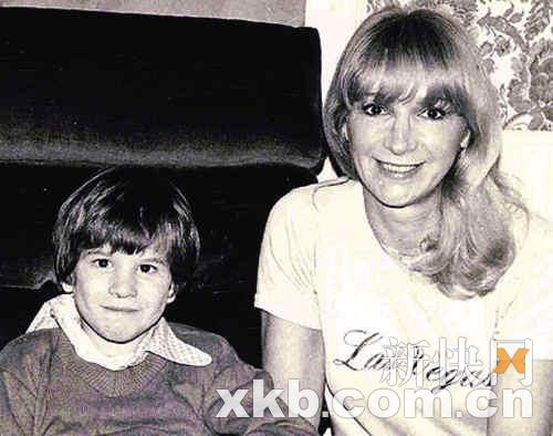 59岁英老太自然怀孕生子破纪录