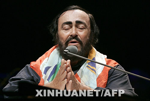 世界著名男高音歌唱家帕瓦罗蒂去世