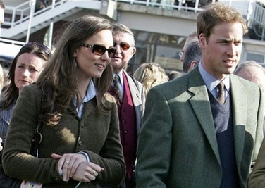 英国数家报纸拒登威廉王子与女友被追拍照片_