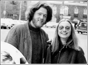 希拉里克林顿轻松敛财(图)