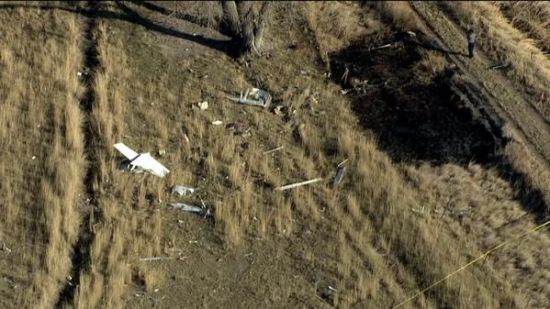  小型飞机 在 美 科罗拉多州 坠毁  - 手机新浪网