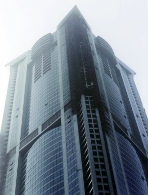 迪拜起火高楼火灾警报器未响