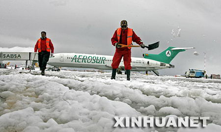 组图:寒流袭击南美洲国家造成数人死伤