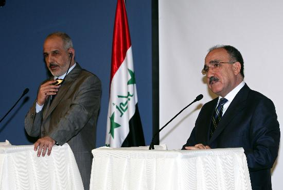图文：土耳其和伊拉克签署打击恐怖主义协议(2)