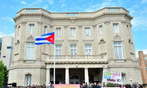古巴与美国建交:历史老人笑了_手机新浪网