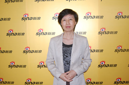 大连理工招生就业处的副处长于晓君做客新浪谈高招 大连理工招生就业处的副处长于晓君做客新浪谈高招