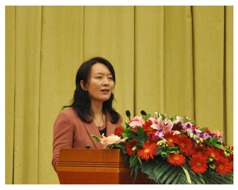 2012年北京大学中文系毕业典礼上卢新宁系友的讲话 2012年北京大学中文系毕业典礼上卢新宁系友的讲话