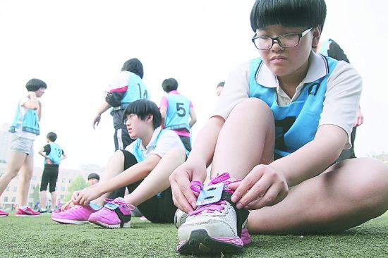 电子测试渐成我省中考体育方向 电子测试渐成我省中考体育方向