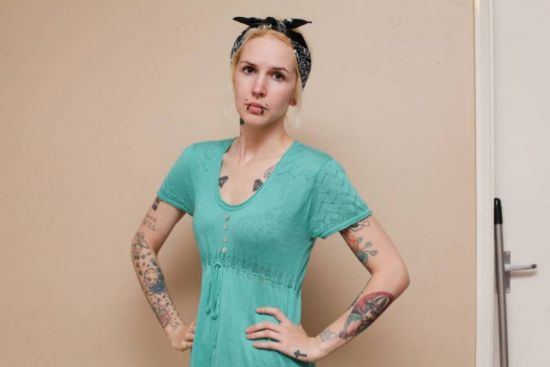 英国纹身女老师 英国纹身女老师