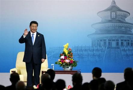 习大大:山明水净夜来霜,数树深红出浅黄。 习大大:山明水净夜来霜,数树深红出浅黄。