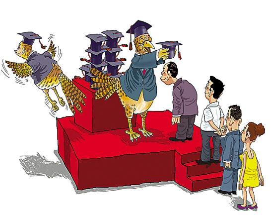 统计称美国“野鸡大学”学位证95%给了中国人图/东方IC 统计称美国“野鸡大学”学位证95%给了中国人图/东方IC