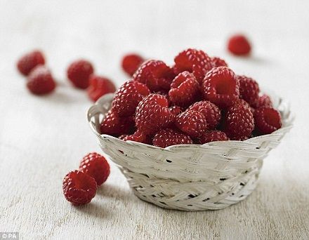 RASPBERRIES 覆盆子 RASPBERRIES 覆盆子
