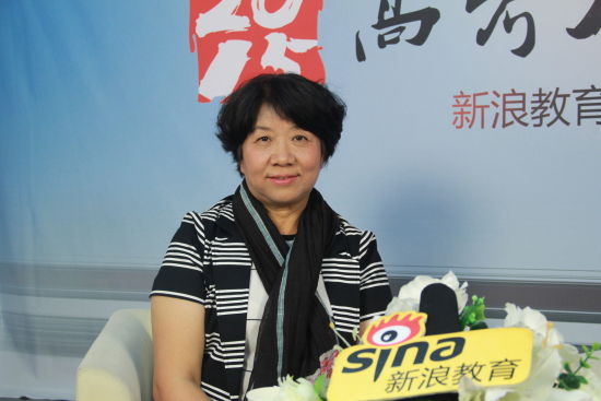 澳门城市大学副校长孔繁清教授做客新浪 澳门城市大学副校长孔繁清教授做客新浪