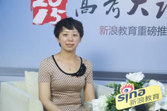 首都经贸大学招办主任崔颖老师 首都经贸大学招办主任崔颖老师