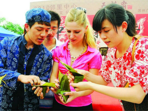 外国人吃粽子是一种怎样的体验 外国人吃粽子是一种怎样的体验