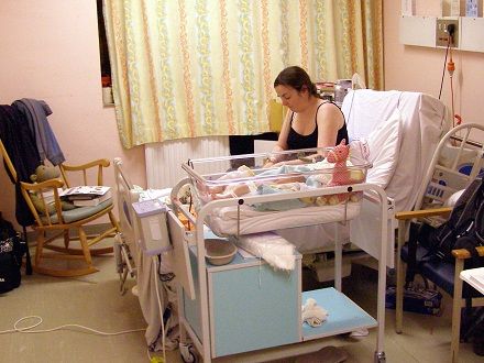 英国看病全免费?留学生就医3大绝招(双语) 英国看病全免费?留学生就医3大绝招(双语)