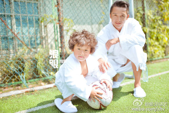 爸爸邹市明与儿子邹明轩 爸爸邹市明与儿子邹明轩