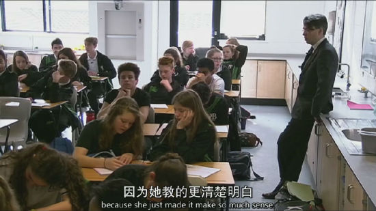 视频截图:英国学生自述对于中国老师的感受 视频截图:英国学生自述对于中国老师的感受