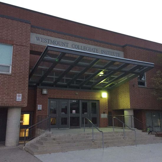 Eunice就读的加拿大 westmount institute collegiate Eunice就读的加拿大 westmount collegiate institute