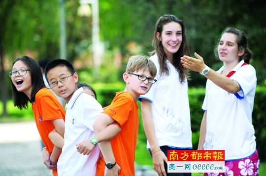东西方教育在如何开发学生学习兴趣方面有些差异。C FP供图 东西方教育在如何开发学生学习兴趣方面有些差异。C FP供图