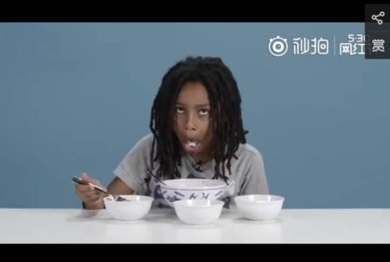 这表情说明了一切内心活动! 这表情说明了一切内心活动!
