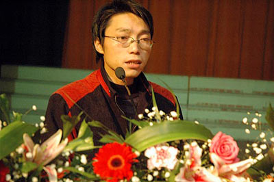 刘刚:坦荡拾荒赚学费(重庆师范大学)