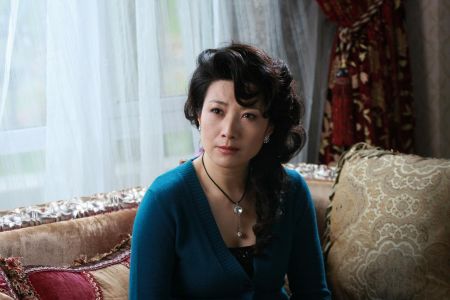该剧在北京举办了隆重的首播媒体见面会,该剧主演石凉,曹力,王静