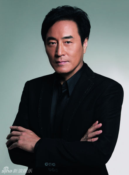 杨立新