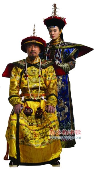 导演选定的演员阵容从根本上就决定了不可能和书迷的预想一致。 导演选定的演员阵容从根本上就决定了不可能和书迷的预想一致。