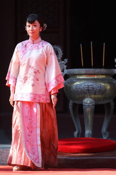 青年演员章婷婷