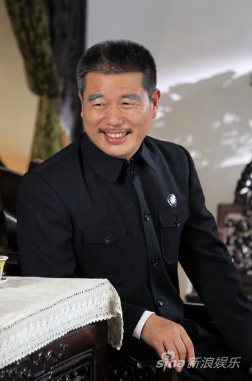 周惠林片中造型