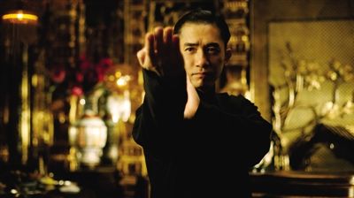 《一代宗师》上映后争议较大,关于影片好坏的争论简直成了社会话题。