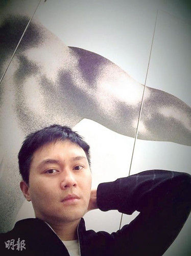 张智霖失明与否未定 右眼常不停跳动半年