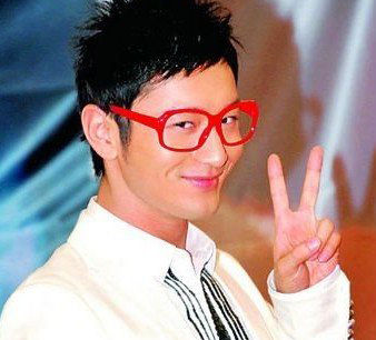 毒舌:网友喊国足置顶道歉微博