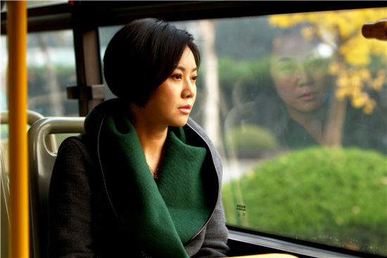 新浪娱乐讯 由闫妮,胡歌[微博]主演的都市情感大戏《生活启示录》