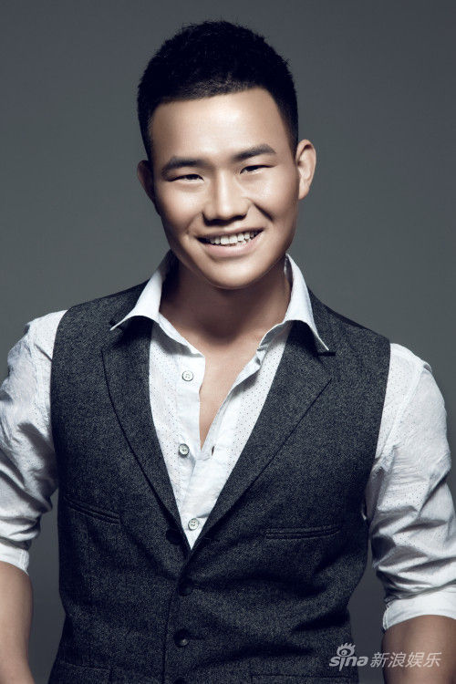 《边城》今晚将播 谢孟伟再组兄弟团