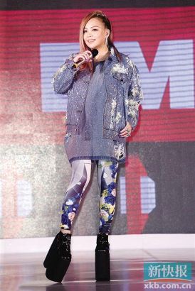 张惠妹只谈音乐不谈体重(图)