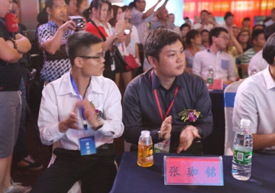 《我们的十年》乔任梁致敬青春