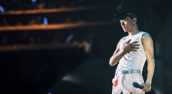 张杰从任人宰割到被尊重:聊吧开心就好