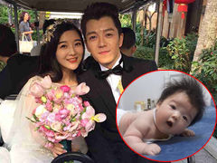 王栎鑫晒女儿搞怪萌照