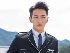 柯震东演警察遭炮轰