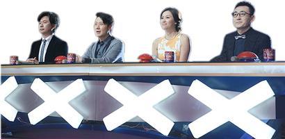 达人秀软骨男孩吓坏评委 川音女孩征服观众